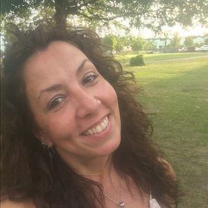 Meet your Posher, Rose